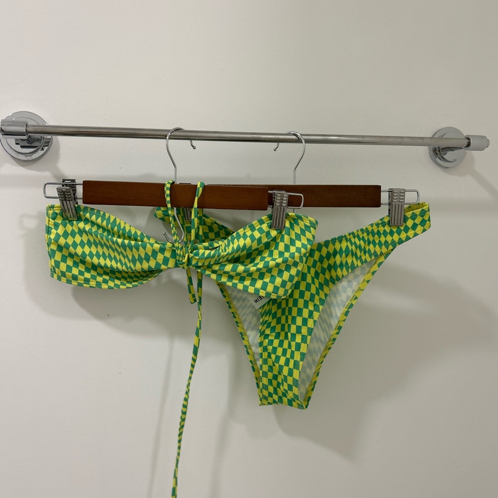 Bikini Bundle - Picture 14 of 16